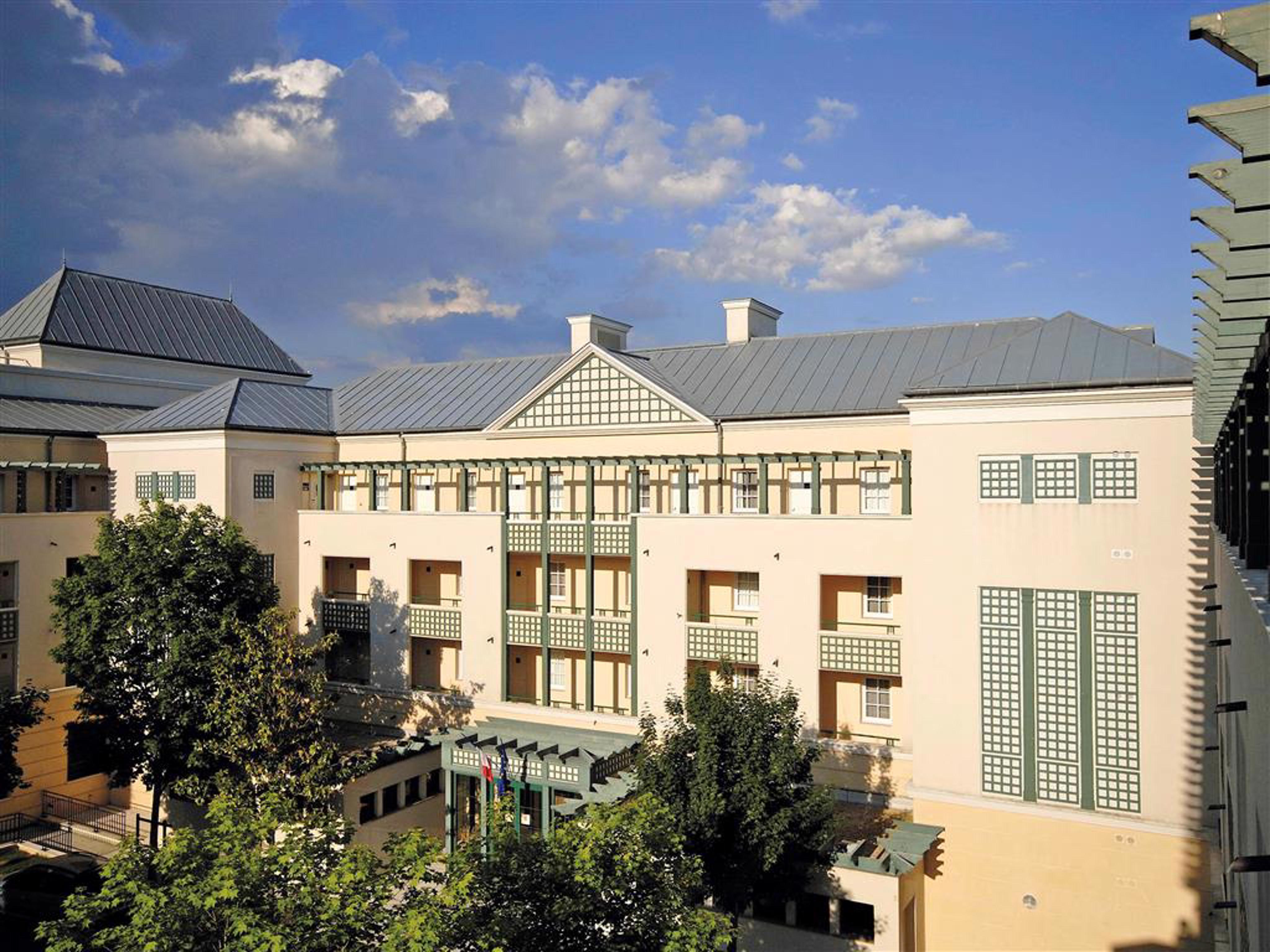 Aparthotel Adagio Val D'Europe Pres De Disneyland Paris Serris Bagian luar foto